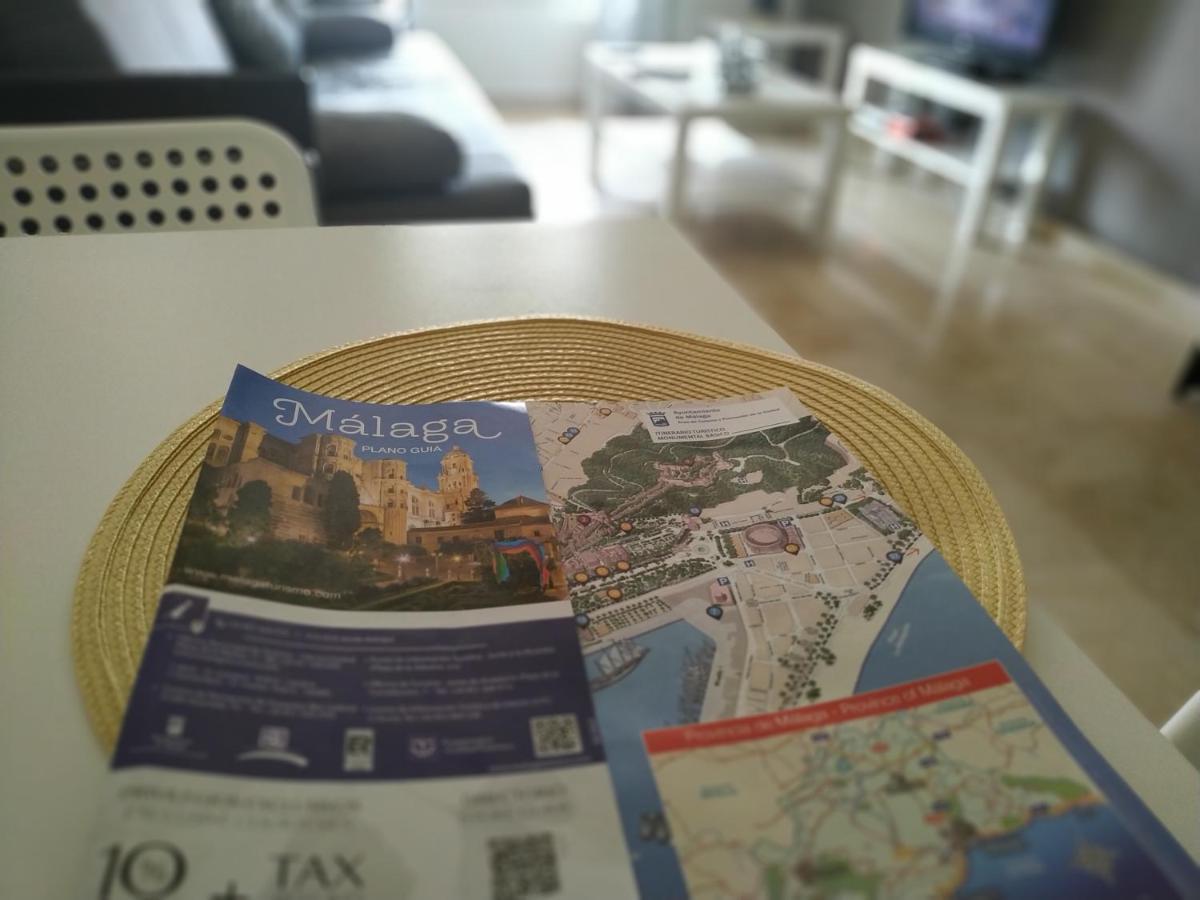 Malaga Yellow Duplex Free Parking And Terrace Luaran gambar